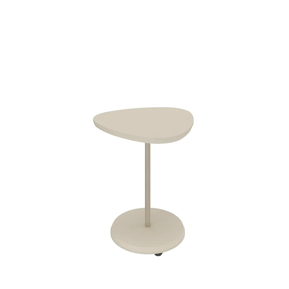 Mesa Lateral Triangular para Sala Lyra 54 cm