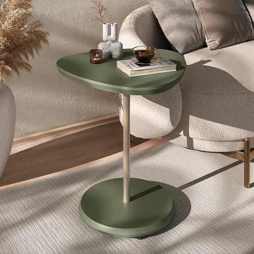Mesa Lateral Triangular para Sala Lyra 54 cm - Menta c/ Dourado
