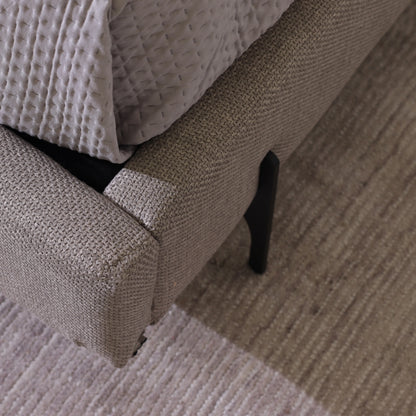 Cama Estofada Queen com Cabeceira Eos