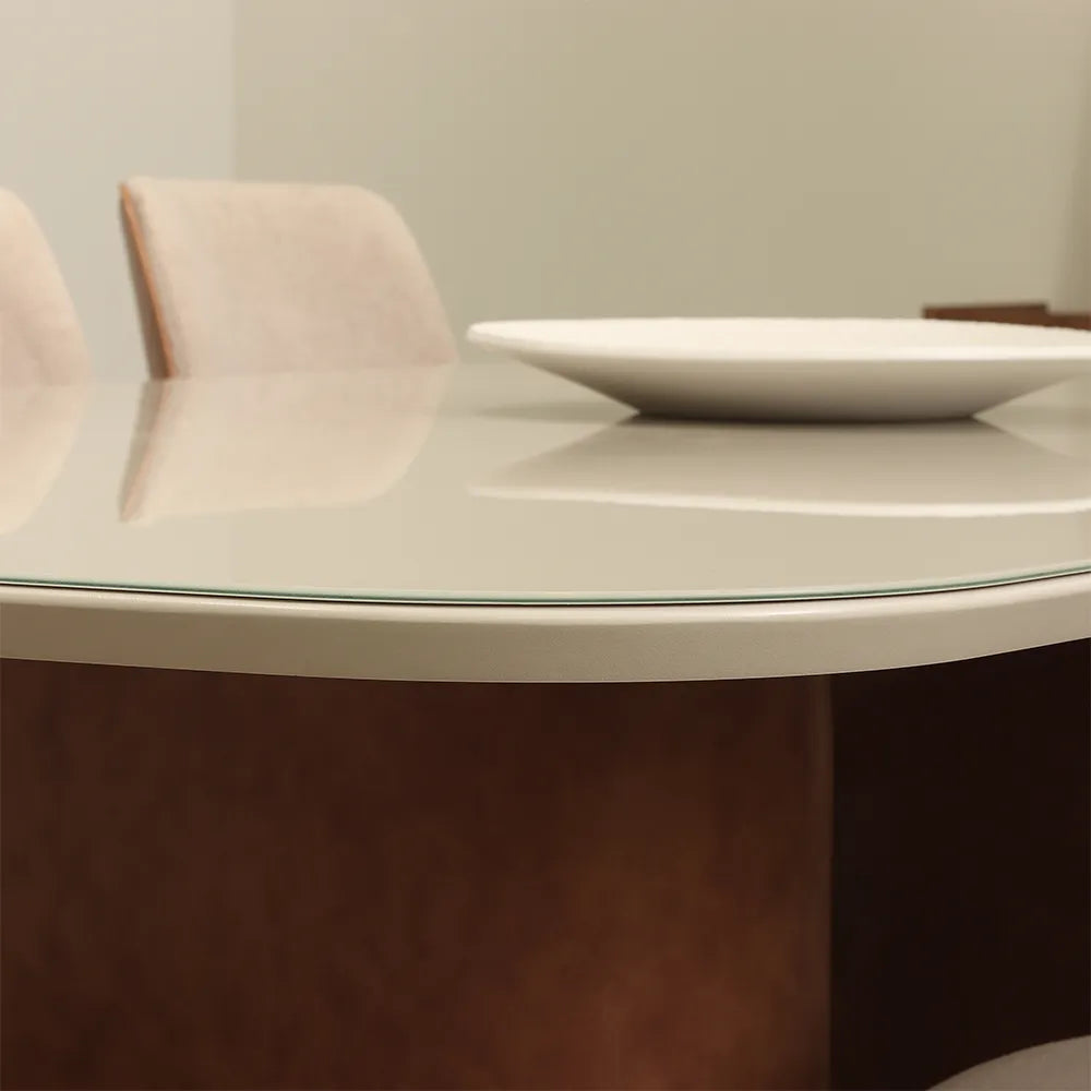 Conjunto de Jantar Mesa Retangular com Vidro Lintz com 8 Cadeiras Dakota - Off White c/ Caramelo