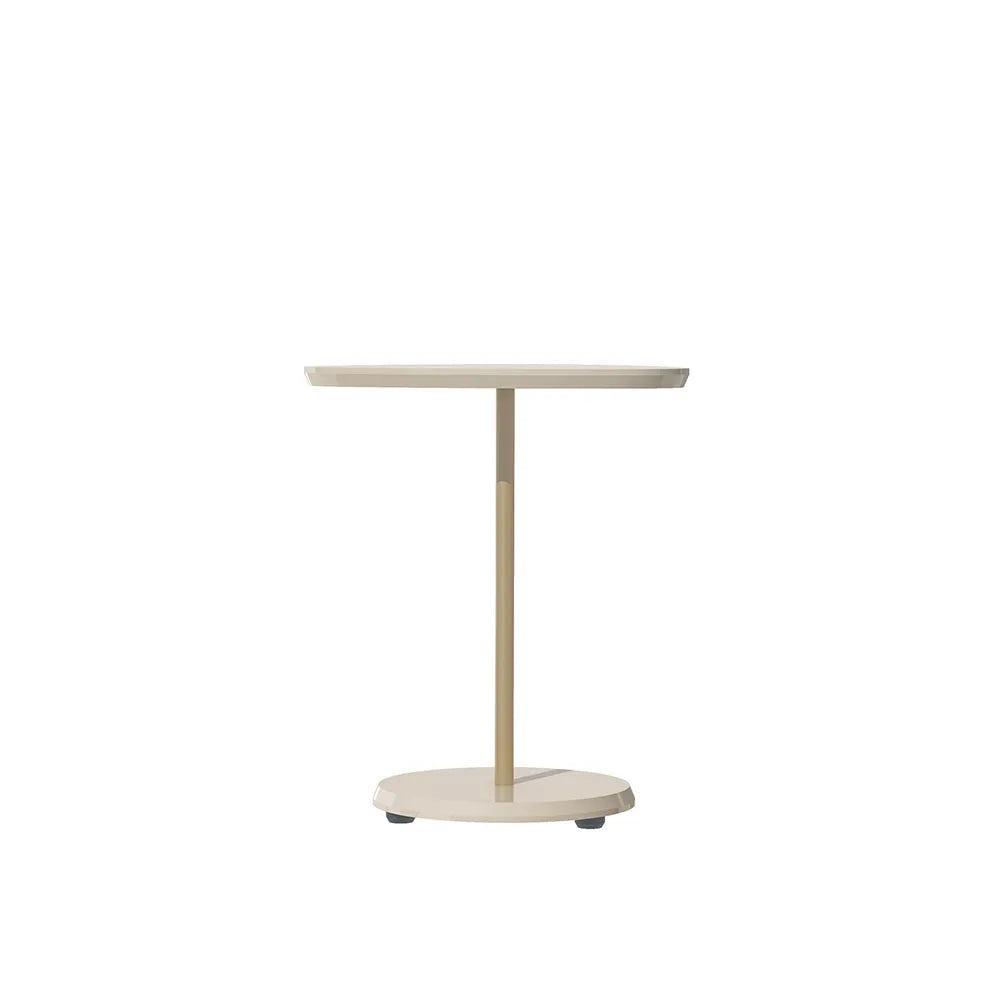 Mesa Lateral Triangular para Sala Lyra 60 cm