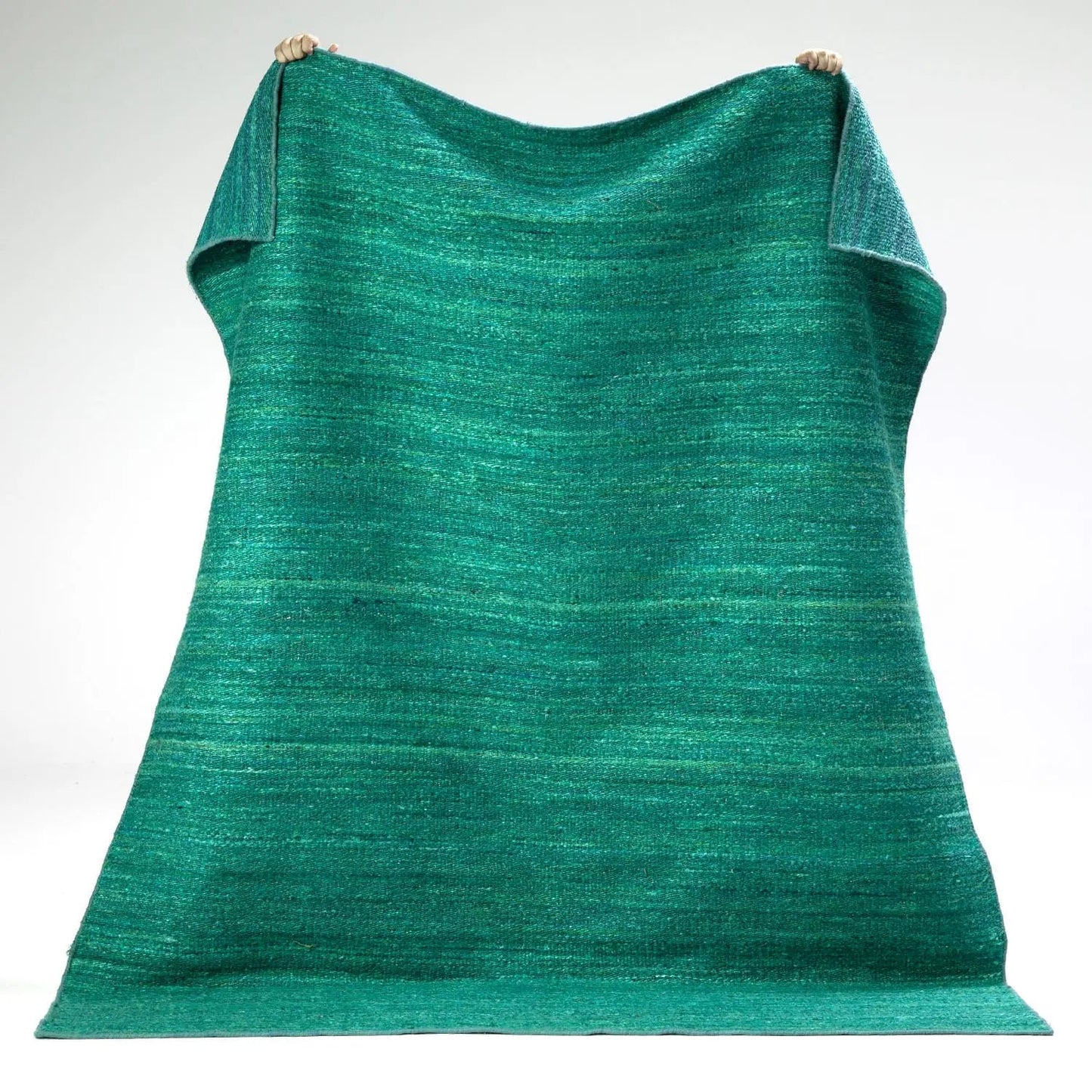 Tapete Artesanal Indiano para Sala e Quarto Shakti 200 x 300 cm - Sari Verde